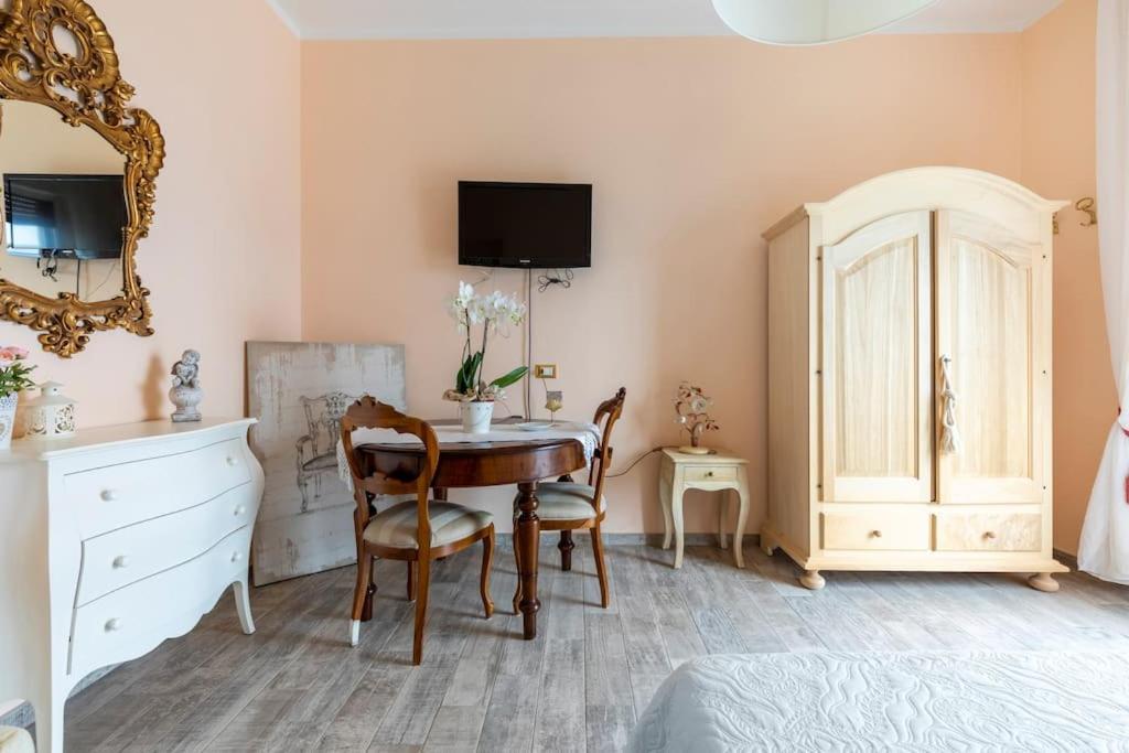 Annali Casa Vacanze - Shabby Style Nella Natura La Spezia Exterior foto